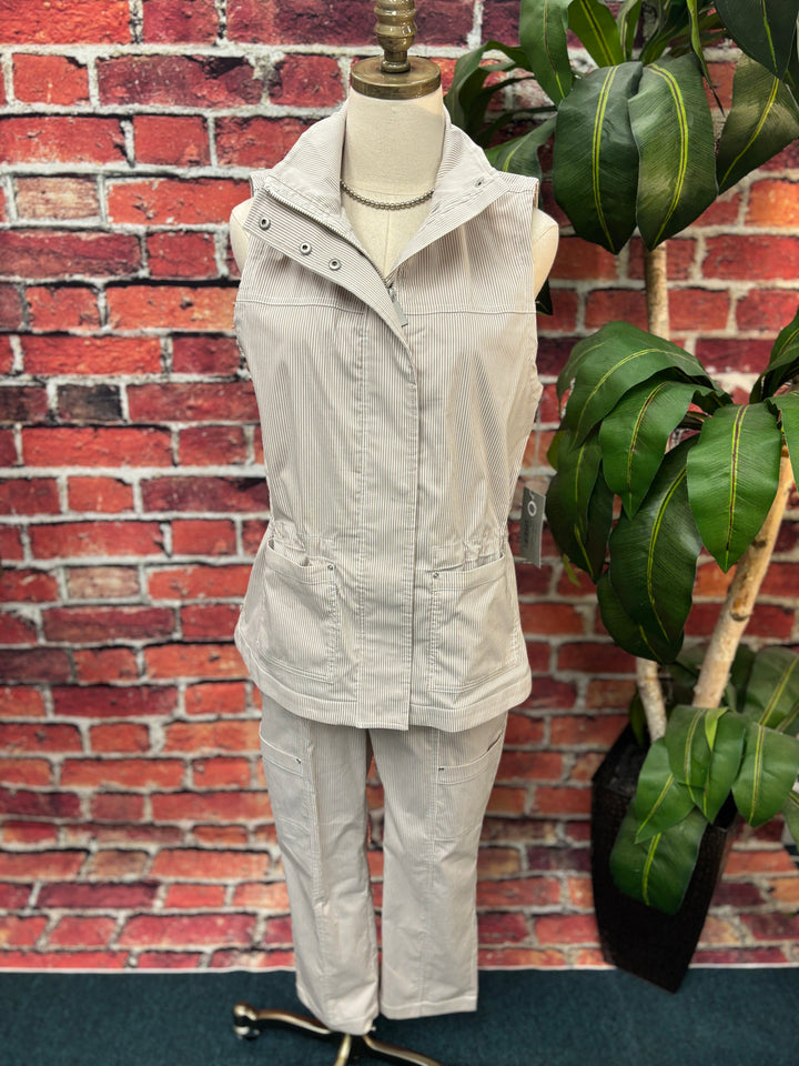 Cool Tech Stripe Utility Vest