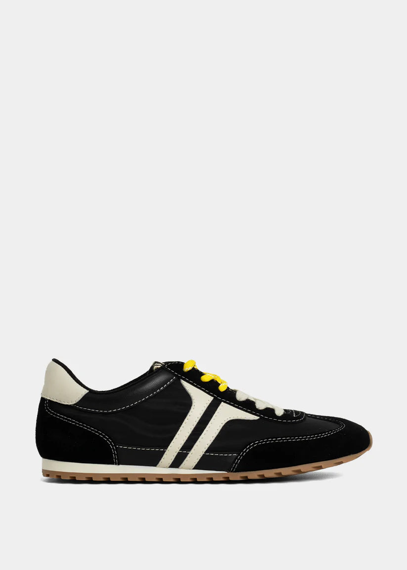 Sarah Sneaker