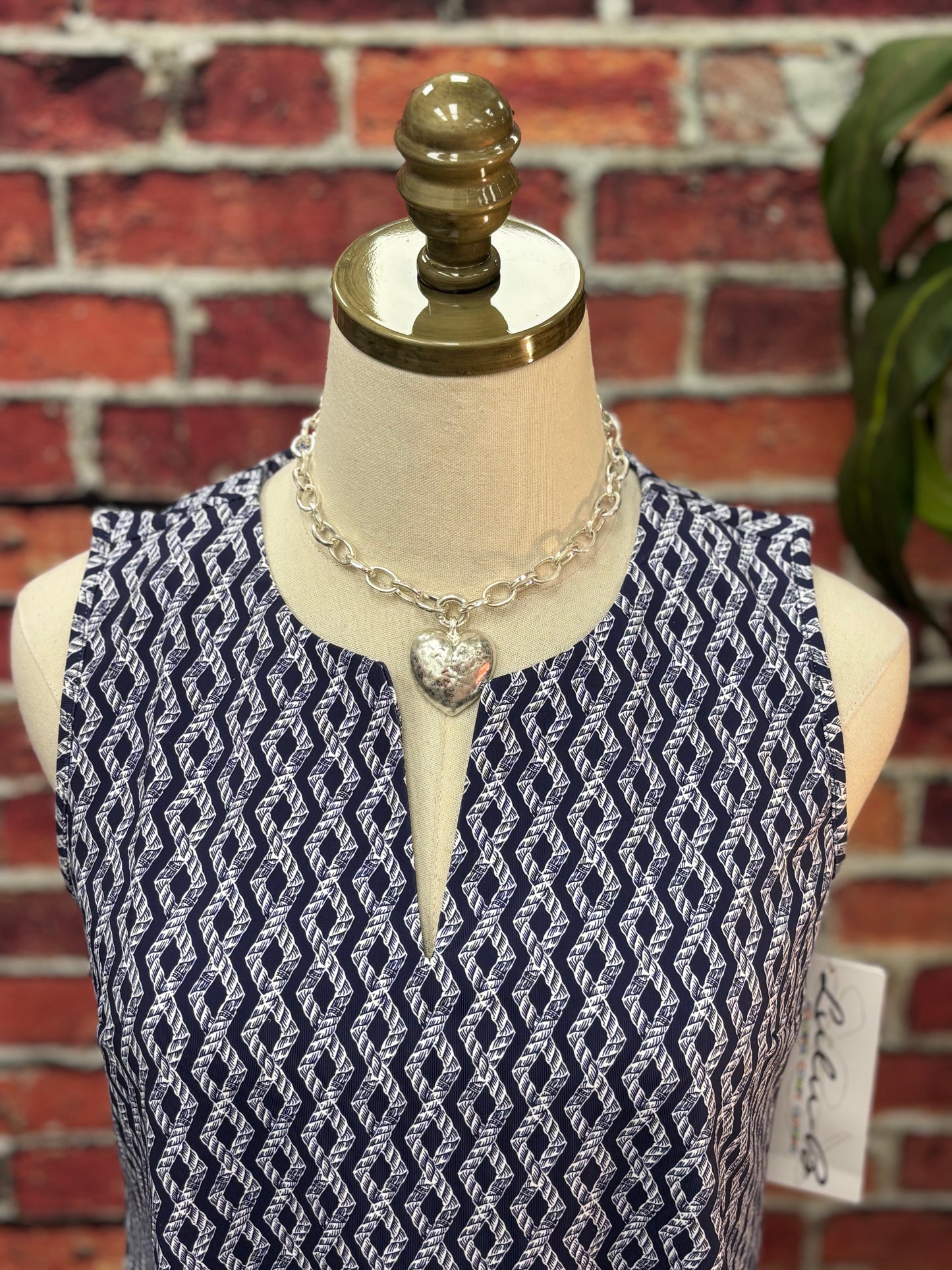 Sleeveless Key Hole Top
