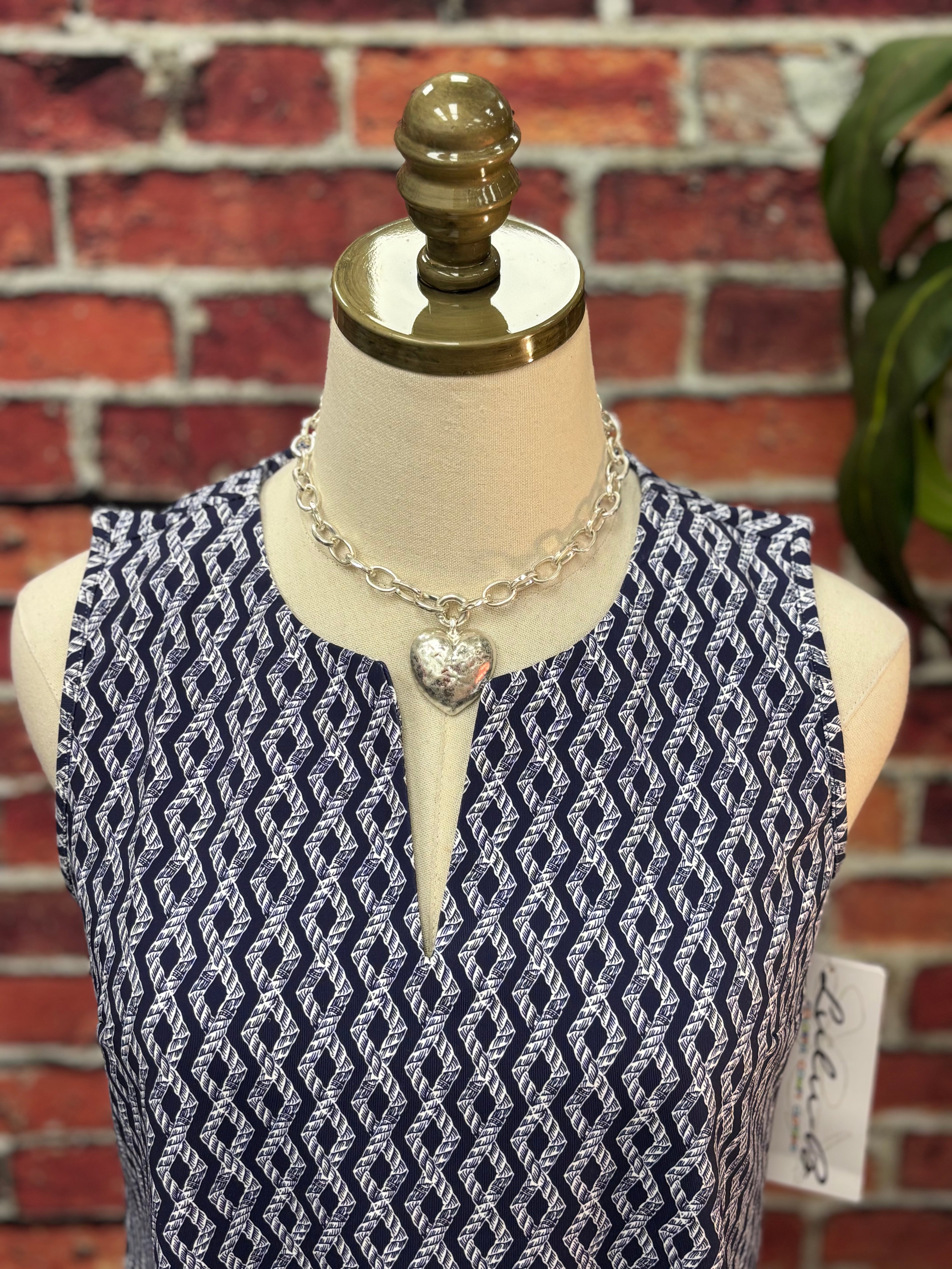 Sleeveless Key Hole Top
