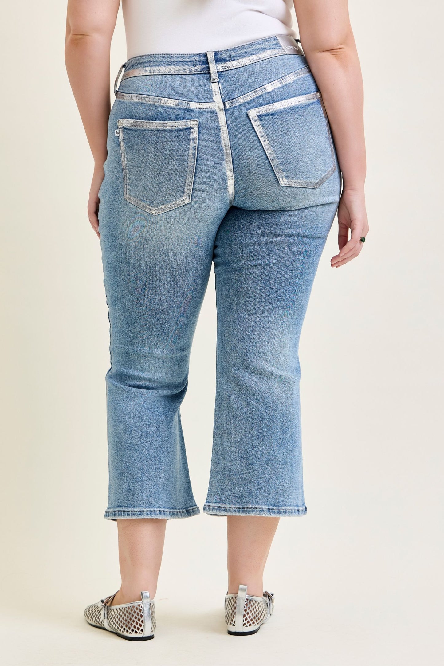 Judy Blue MR Kick Flare + Foiled Seams