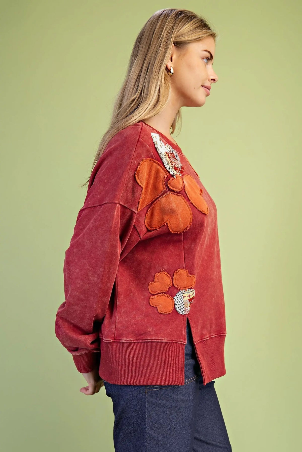 Blooming Beauty Pull Over