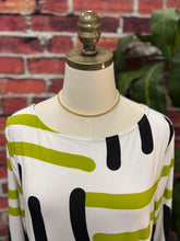 Load image into Gallery viewer, Modern Lines Bamboo Travel Top
