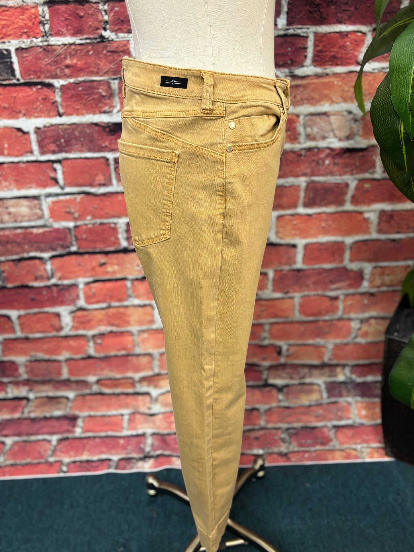 Hannah Crop Flare Pant
