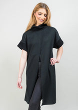 Load image into Gallery viewer, Split Front Topper
