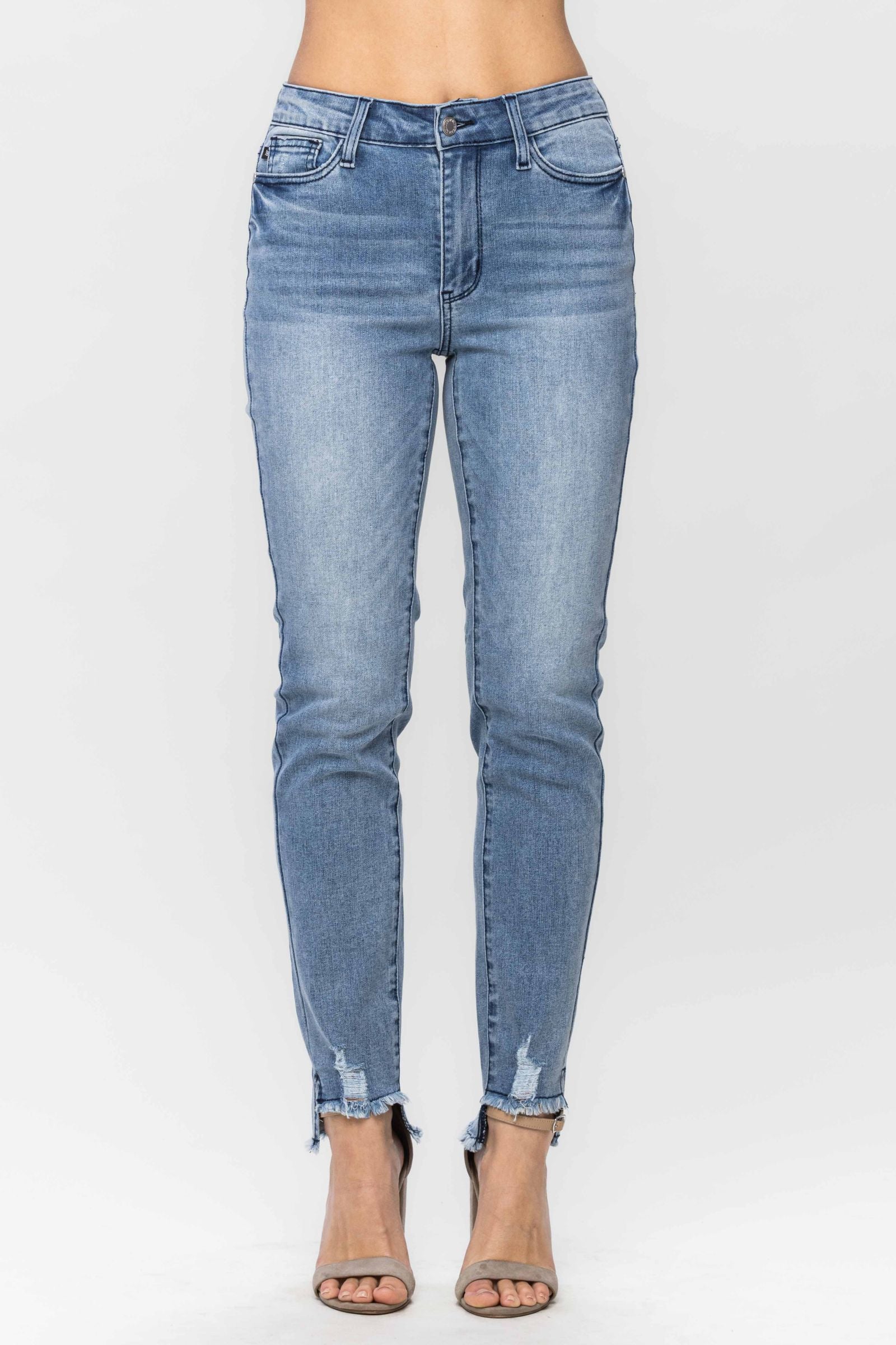 Judy Blue MID RISE Cool Denim Sustainable Relaxed Fit *FINAL SALE*