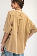 Load image into Gallery viewer, WESTERN GRAPHIC MINERAL WASHED KNIT TOP
