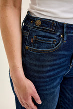 Load image into Gallery viewer, Judy Blue HW Retro Wide w/ Adjustable WB Tabs + Raw Hem

