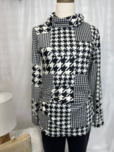 Load image into Gallery viewer, Stealth Top
