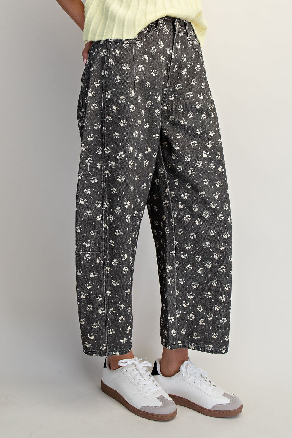 Floral Barrel Jeans