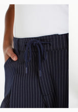 Load image into Gallery viewer, Wide Leg Pleated Trouser With Side Stripe
