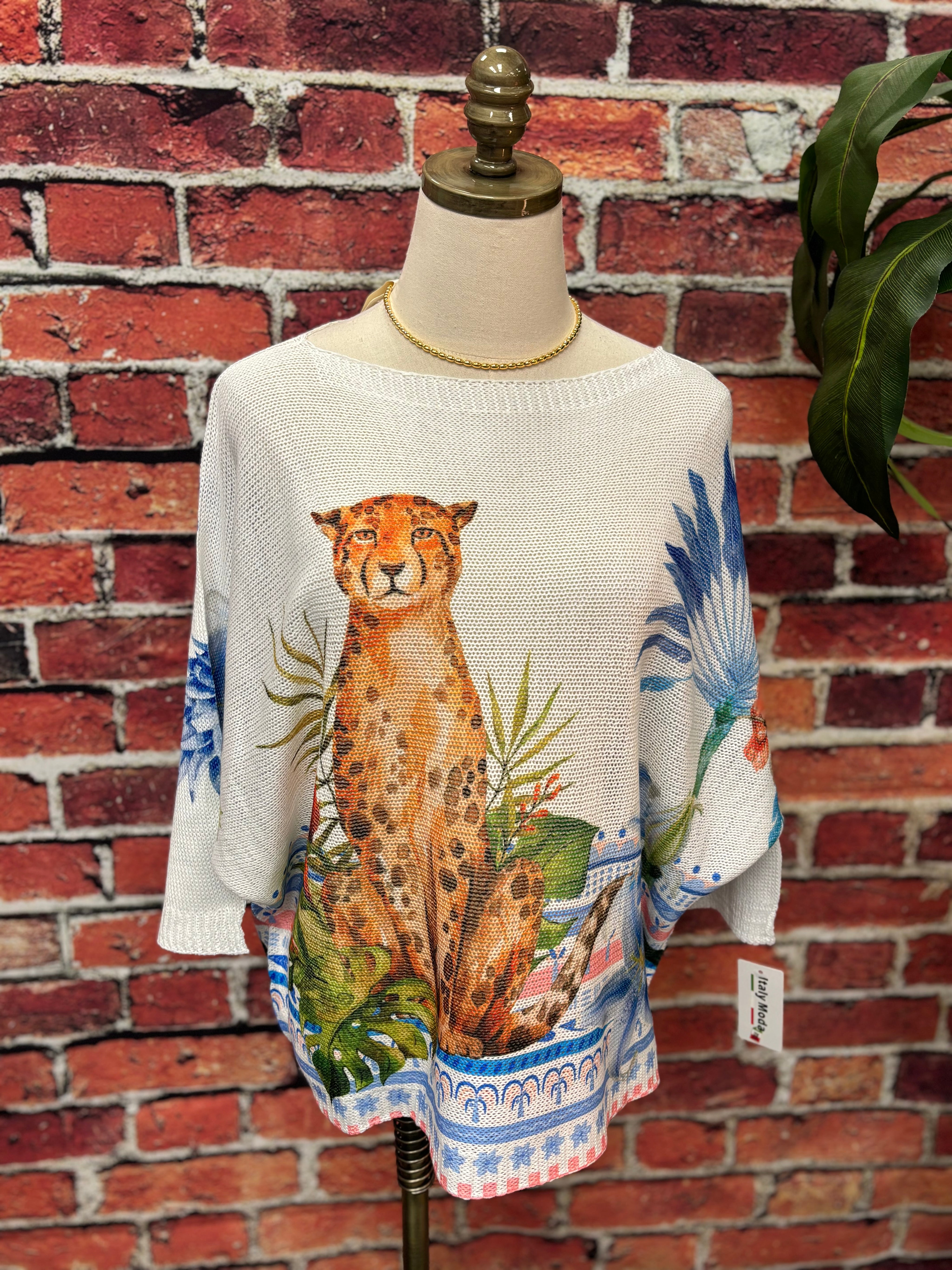 Made in Italy Artistic Lightweight Sweater