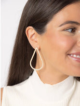 Load image into Gallery viewer, Marsha Earrings *FINAL SALE*
