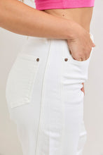 Load image into Gallery viewer, Judy Blue HW Rigid Magic Panel Barrel Pant

