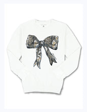 Load image into Gallery viewer, White Camo Bow Sweatshirt
