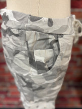 Load image into Gallery viewer, Camo Cargo Pant
