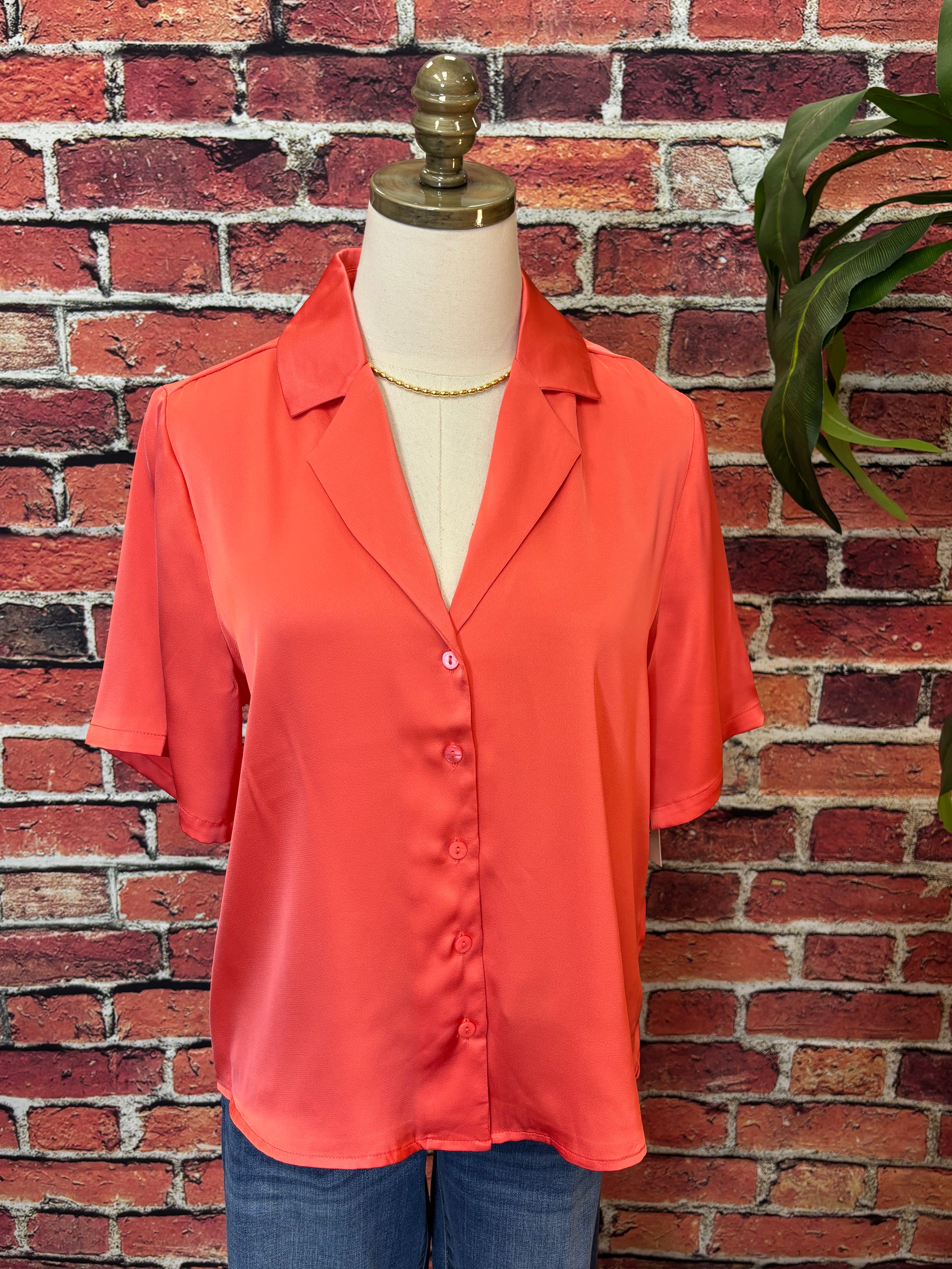 Short Sleeve Camp collar Blouse