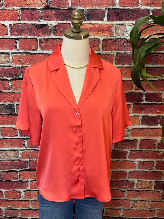 Short Sleeve Camp collar Blouse