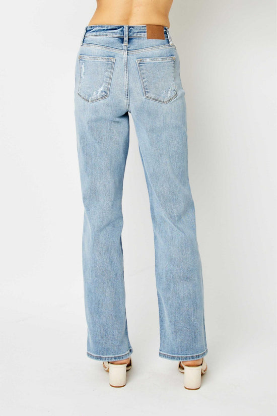 Judy Blue HW LT. Wash Straight Leg Jeans