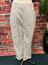 Load image into Gallery viewer, Cool Tech Stripe Seaside Capri Pant

