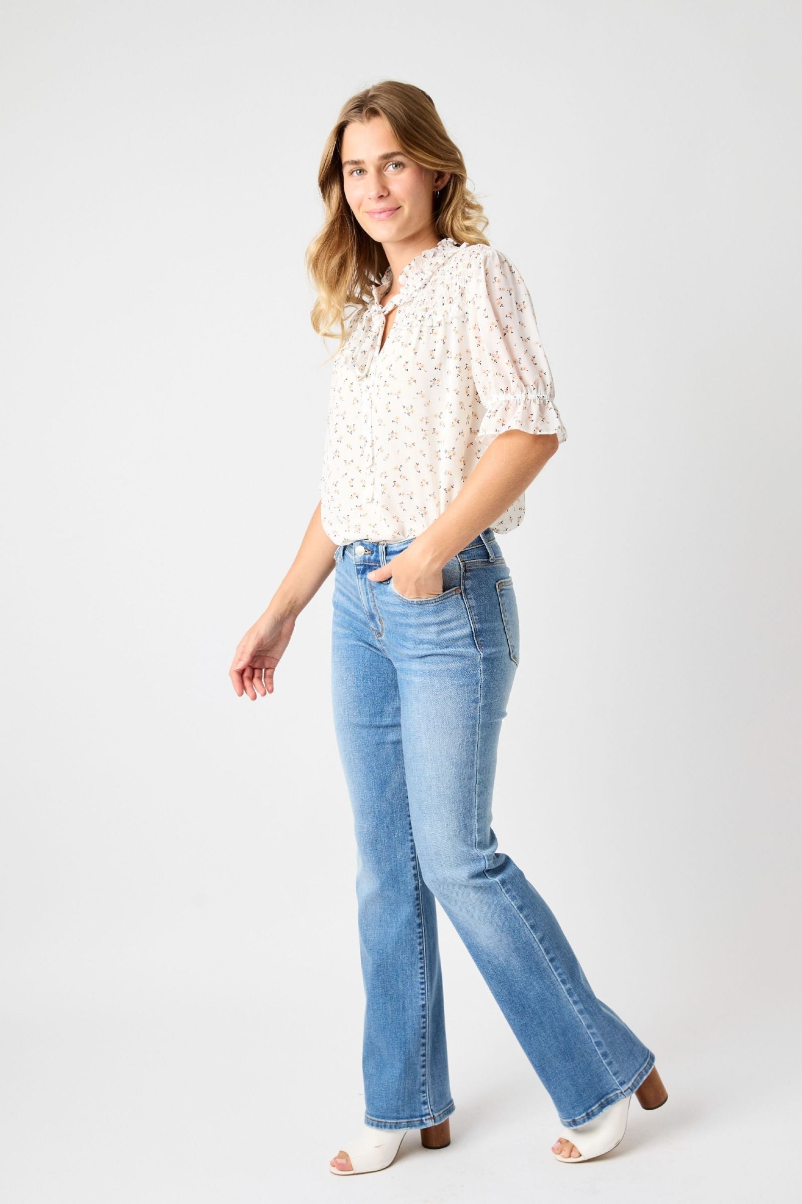 Judy Blue Mid Rise Vintage Bootcut