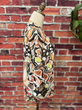 Load image into Gallery viewer, Gallery Print Eyelet Top
