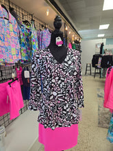 Load image into Gallery viewer, Oh Sharon Top
