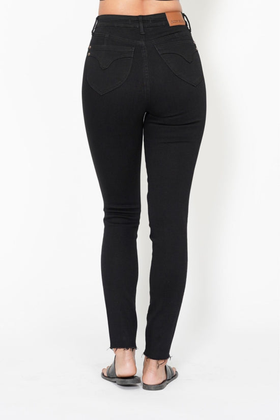 Judy Blue High Waisted Tummy Control Shield Pockets Skinny