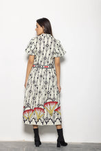 Load image into Gallery viewer, Della Maxi Dress
