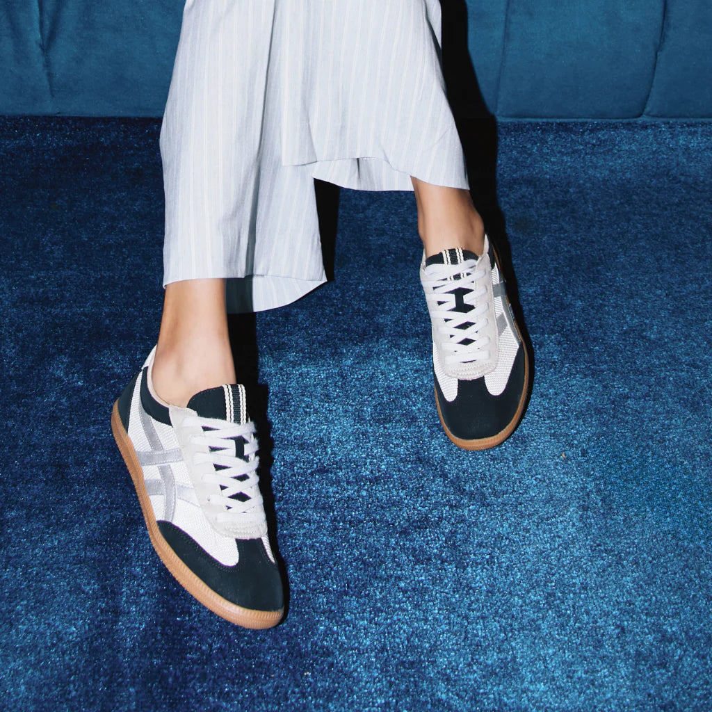Sasha Sneaker