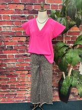 Load image into Gallery viewer, 🐆 Wild Side Wide Leg Pants
