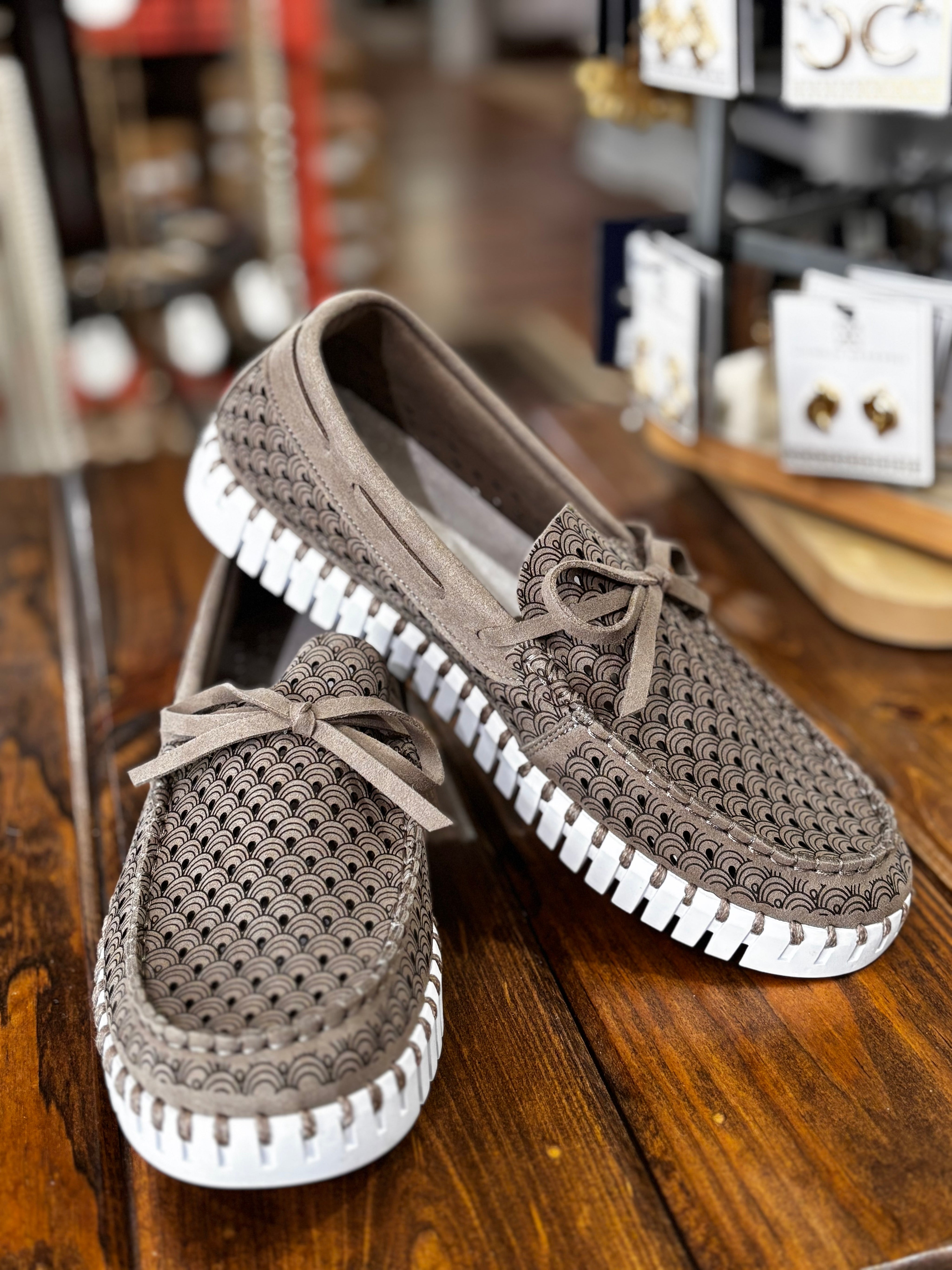 Better Together Shoe *FINAL SALE*
