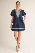 Load image into Gallery viewer, Moving Fast Dress
