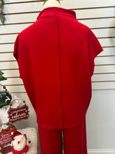 Load image into Gallery viewer, Ada Top
