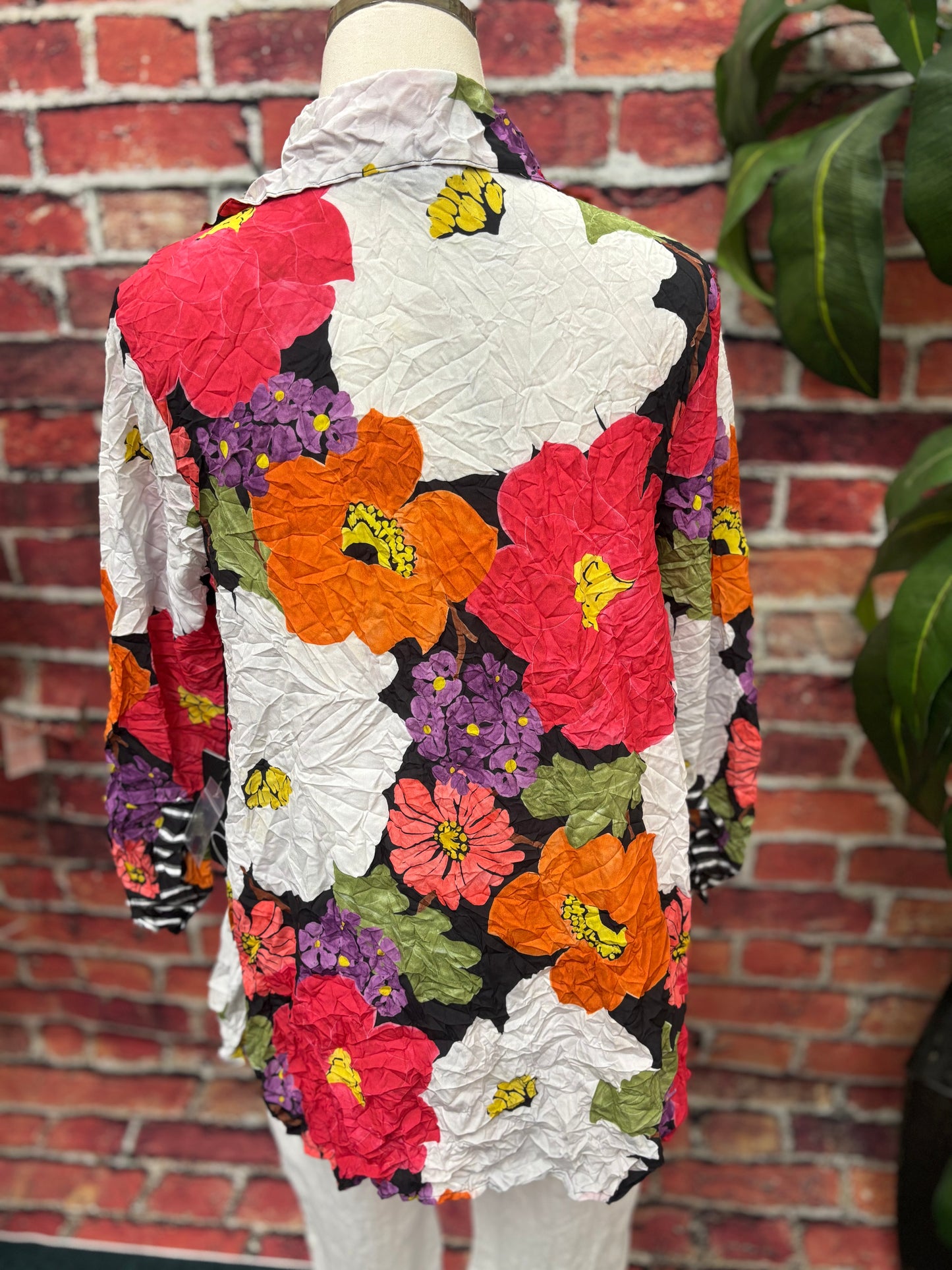 Siesta Floral Crinkle Crepe Button Front