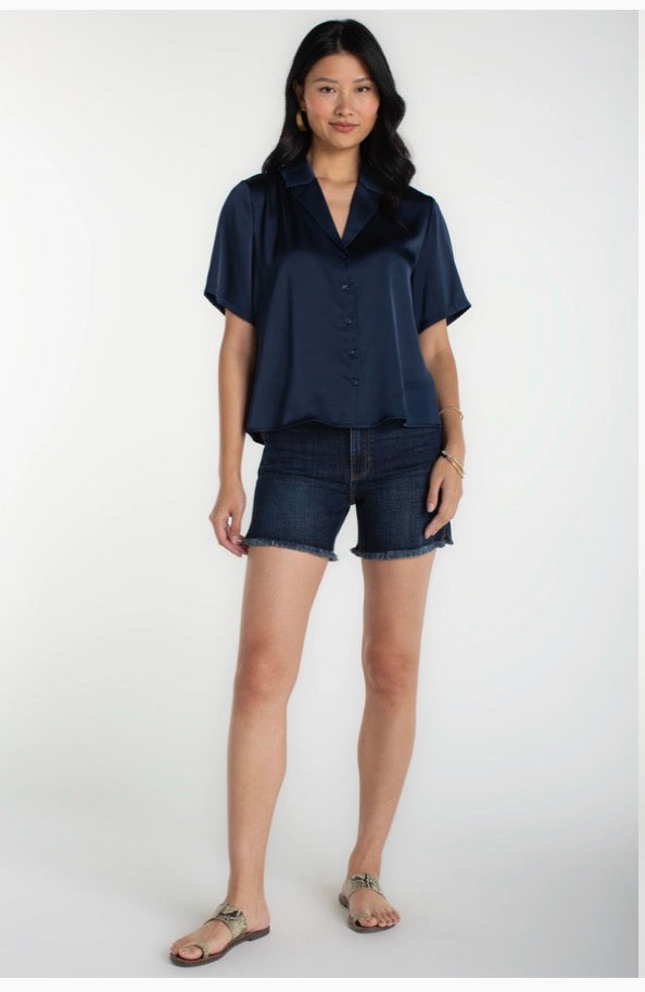 Short Sleeve Camp collar Blouse