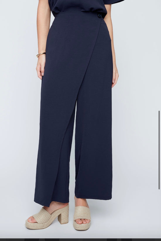 Midnight Airflow Wrap Pant