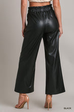 Load image into Gallery viewer, Classic Faux Crop Pant
