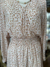 Load image into Gallery viewer, Dre Pastel Cheetah Dress
