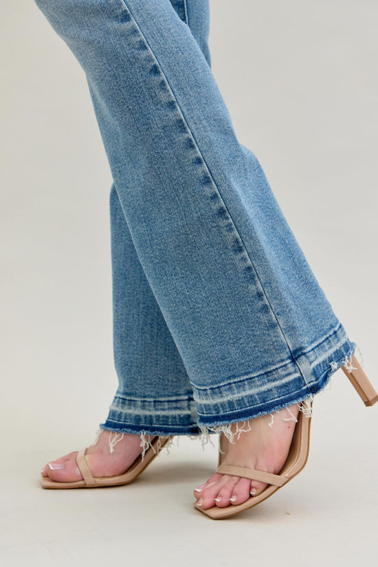 Judy Blue MR Destroy & Released Hem Bootcut