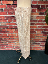 Load image into Gallery viewer, Savanna Breeze Zebra Pant

