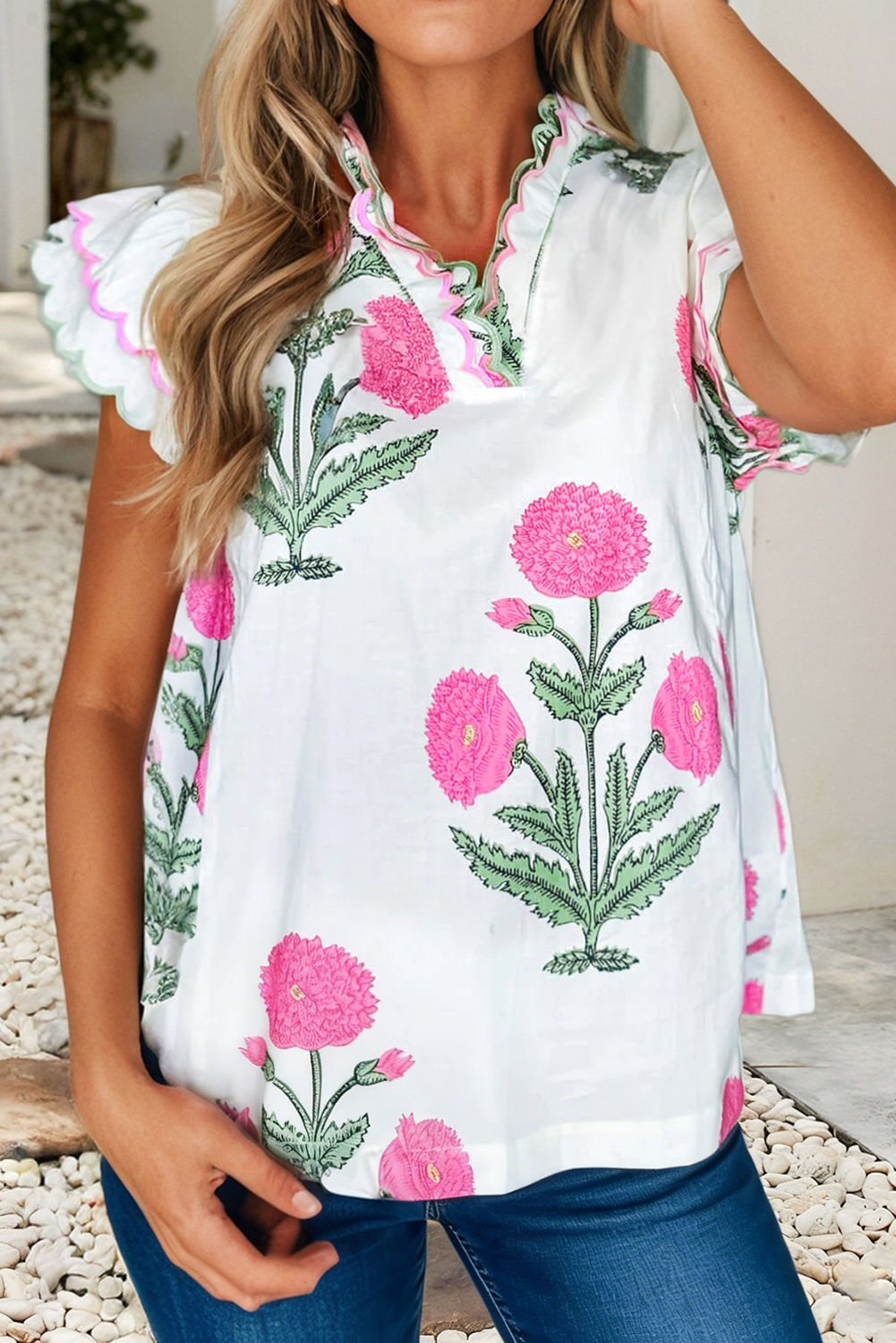 Flower Contrast Trim Scallop Detail Short Sleeve Blouse