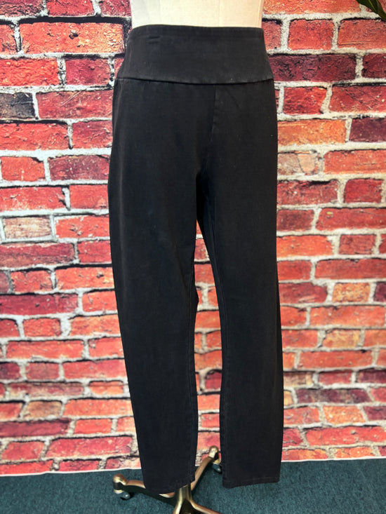 Stonewash Knit Slim Jegging
