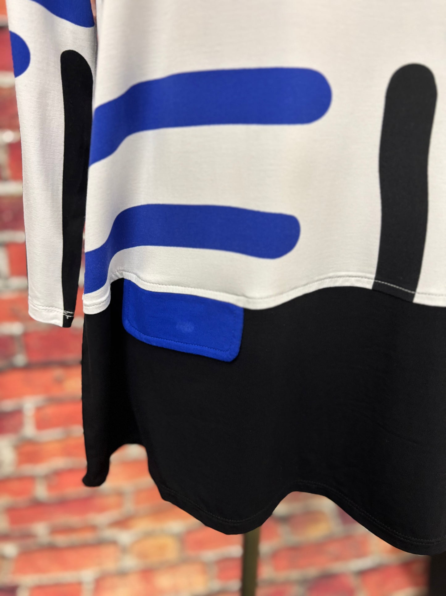 Modern Lines Bamboo Travel Top