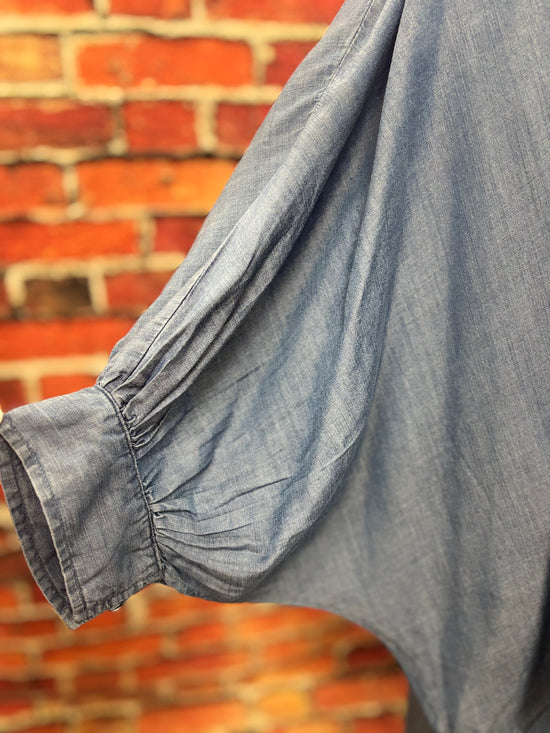 Chambray Cloud Tencel Top