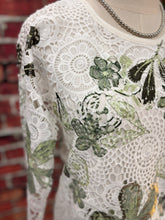 Load image into Gallery viewer, DRAWSTRING RUCHED TOP
