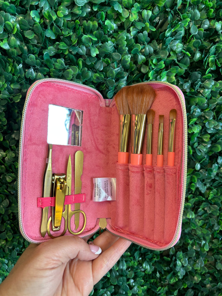 Gingham Glam Beauty Kit
