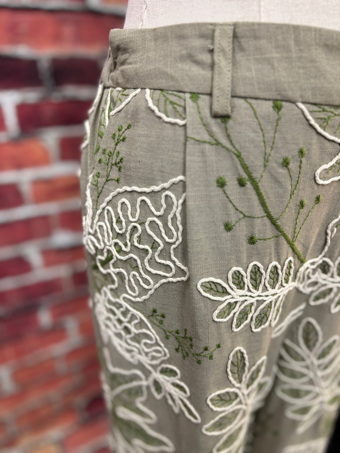 Embossed Wide Leg Pant
