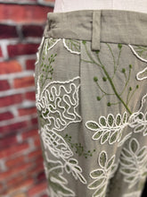 Load image into Gallery viewer, Embossed Wide Leg Pant
