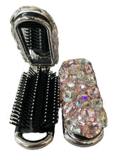 Load image into Gallery viewer, Folding Pocket Brush
